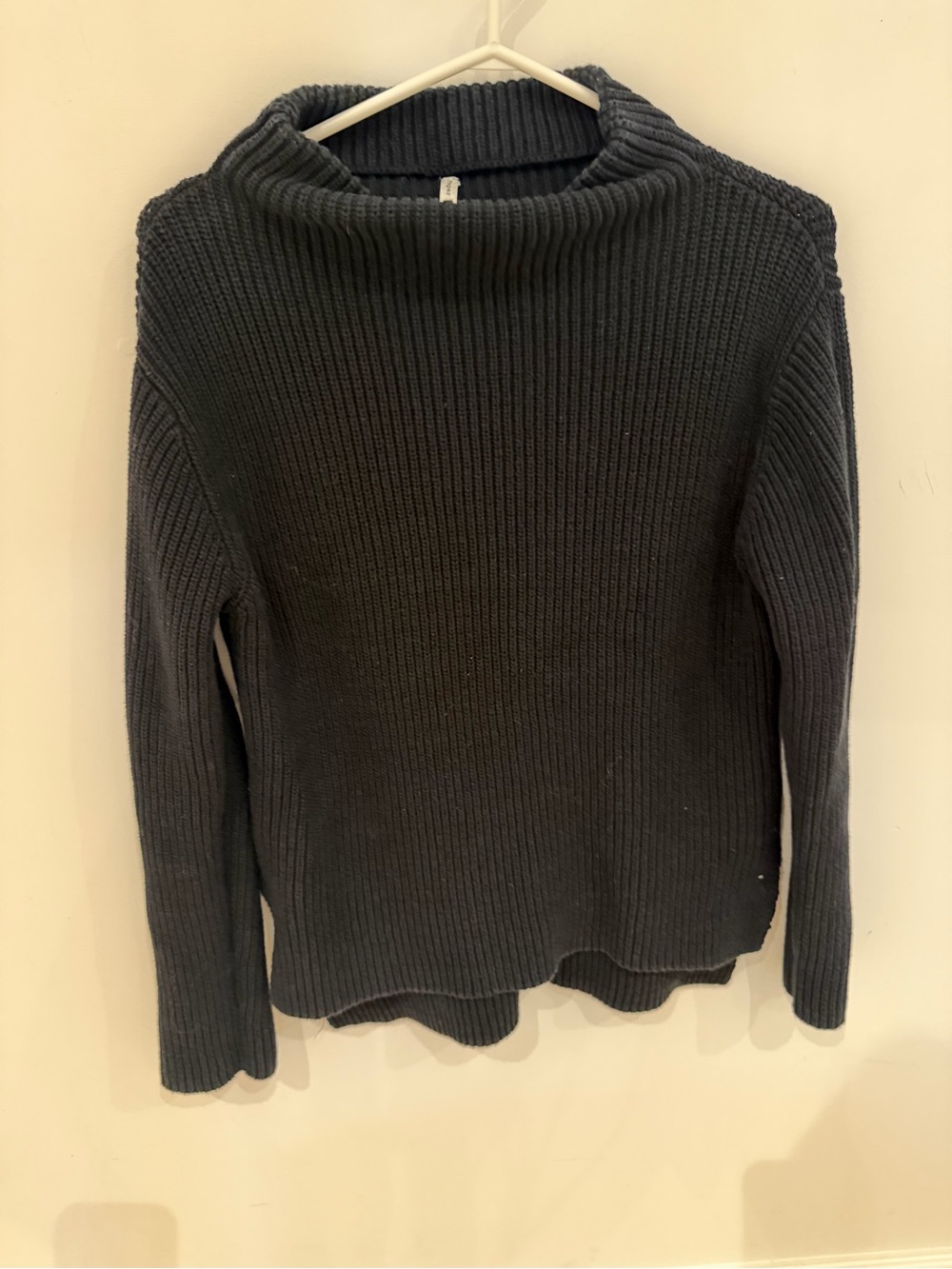 Paper Label organic cotton sweater - women’s small